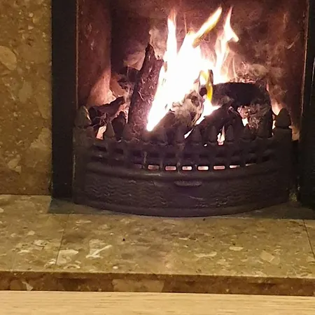 M040, Geesala بيت للعطل *