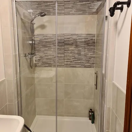 M040, Geesala Holiday home